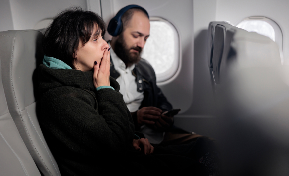 Jet lag: Nguyên nhân và các yếu tố ảnh hưởng? 