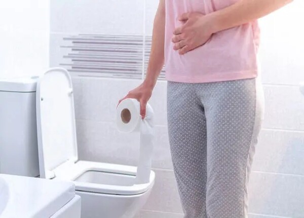Người lớn bị tiêu chảy kéo dài? Nguyên nhân là gì?