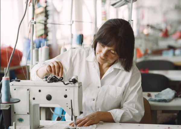 FTT-Dau-khop-ngon-cai-o-nguoi-lam-viec-van-phong_3