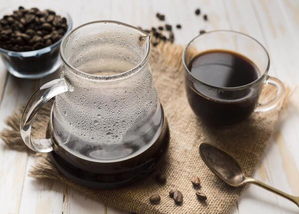 FTT-uong-ca-phe-buoi-toi-tai-sao-ban-mat-ngu-du-da-ngung-uong