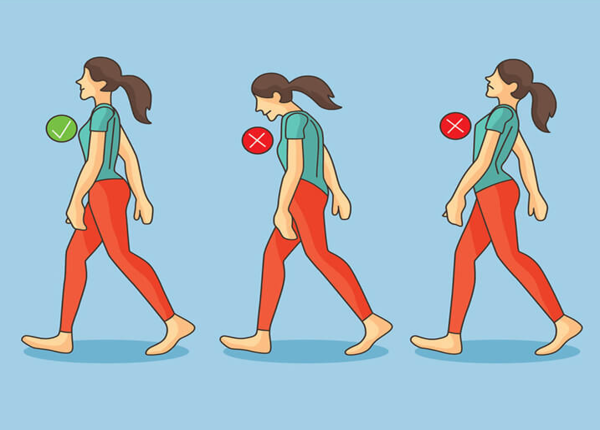 Cách đi bộ đúng là luôn giữ lưng thẳng, ngẩng cao đầu