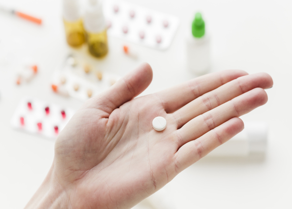 Ngứa dưới da sau khi dùng thuốc dị ứng thì giảm nhẹ ngứa nhưng dễ tái ngứa lại