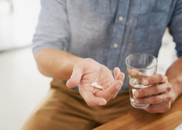 Ăn uống chướng bungj, khó tiêu thì cân nhắc dùng men tiêu hóa