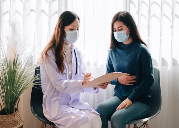 Nên thăm khám chuyên khoa để biết chính xác nguyên nhân ảnh hưởng nhu động ruột
